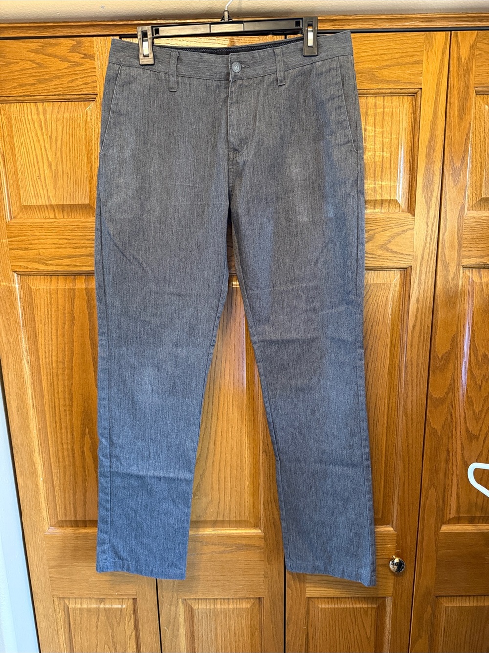 Volcom Slim Straight Men's Jeans in Grey- Size 31” Waist/32” Inseam